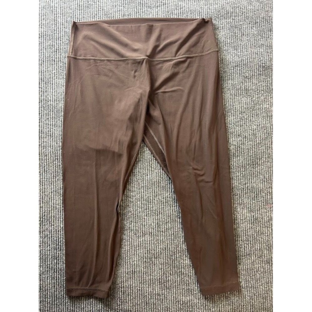 🍋LULULEMON🍋WUNDER TRAIN HR🍋CROP 21”🍋SIZE 18🍋DARK BROWN